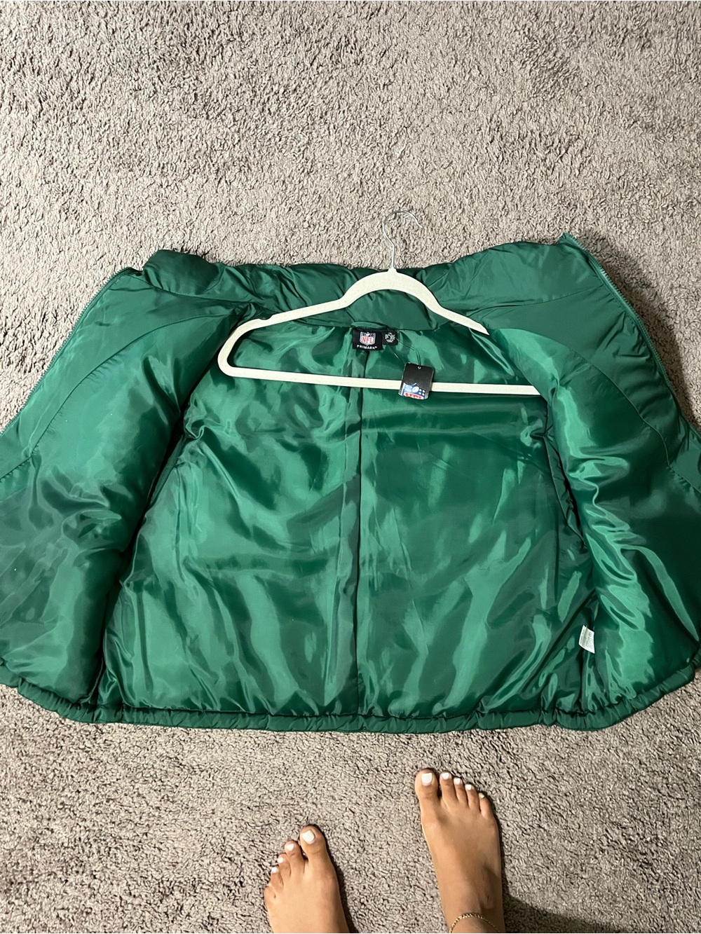 NFL Green Insulated Jacket with NFL Patch - Picture 6 of 7